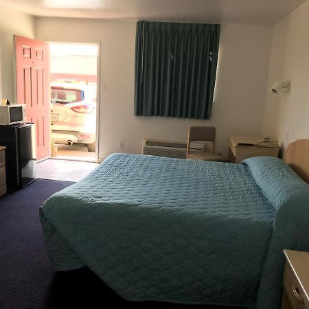 Luxury Inn George West Екстер'єр фото